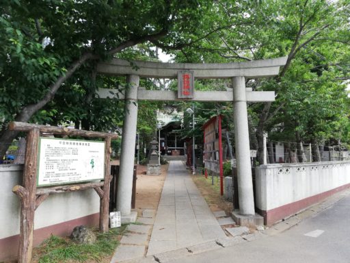 平田諏訪神社　二の鳥居