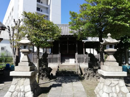 豊栄稲荷神社　社殿