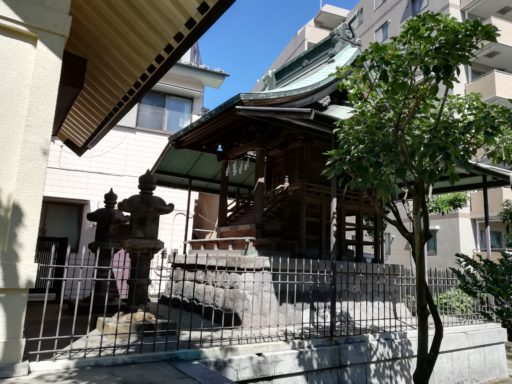 小島八幡神社　本殿