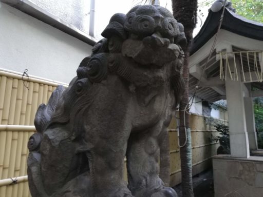 銀杏岡八幡神社の狛犬