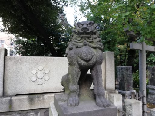 第六天 榊神社　西参道前の狛犬