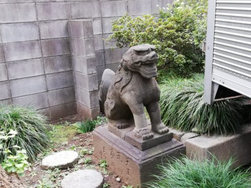 須賀神社の狛犬