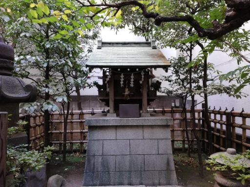 大栄稲荷神社　社殿