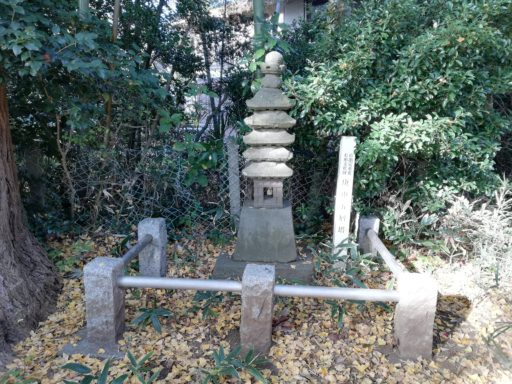 子安神社の庚申五層塔