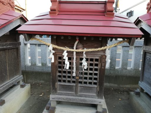 行徳神明(豊受)神社の境内社　水神社