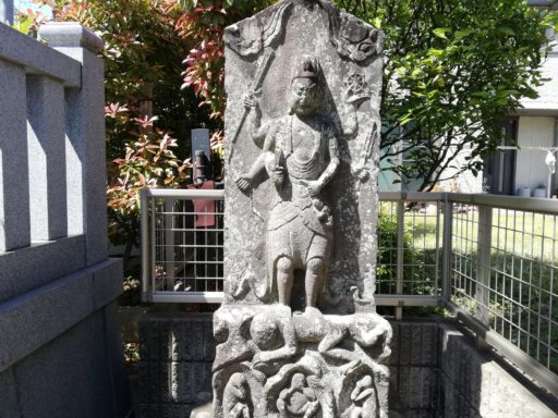 長島香取神社前の庚申塔