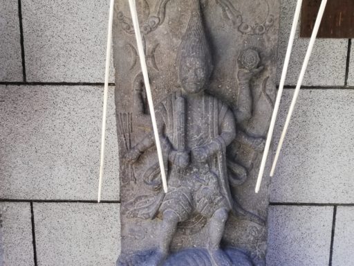 桑川神社横の庚申塔