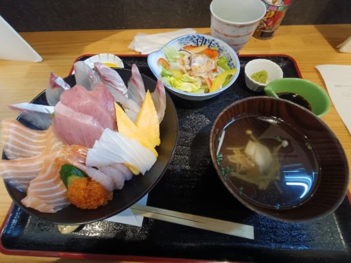 海鮮丼定食　上