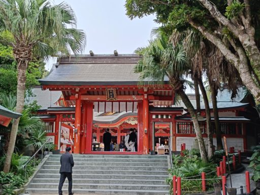 青島神社　神門