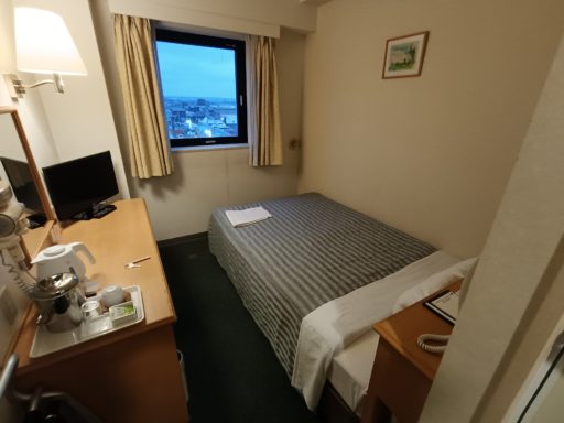 AZホテル 宮崎佐土原店　室内