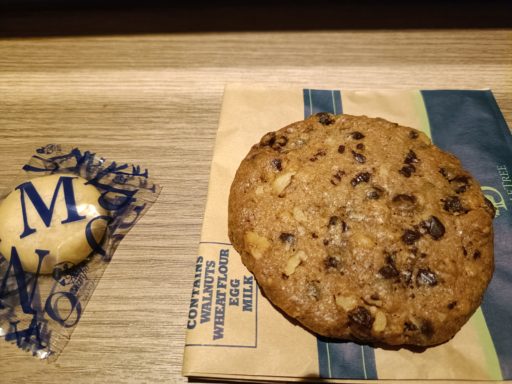 温かいチョコレートチップクッキー