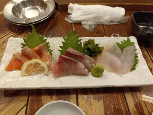 刺身(3点盛り)