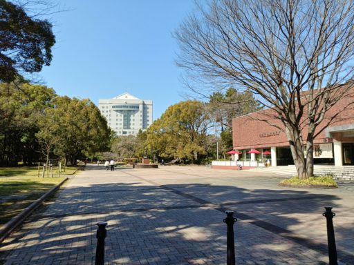 豊橋公園 美術博物館